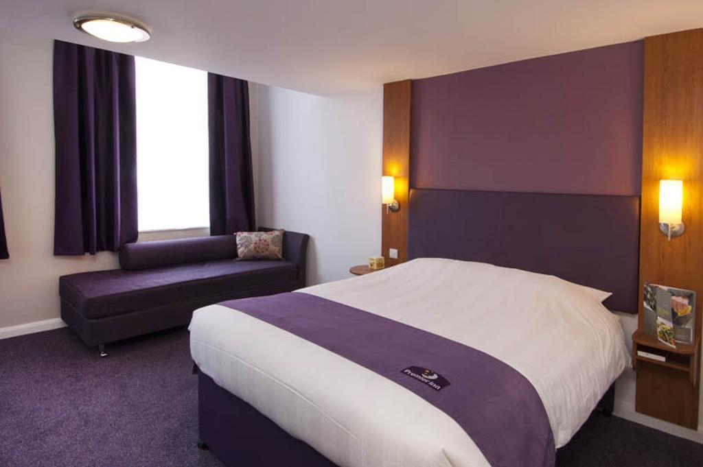Premier Inn London Southwark - Tate Modern Номер фото
