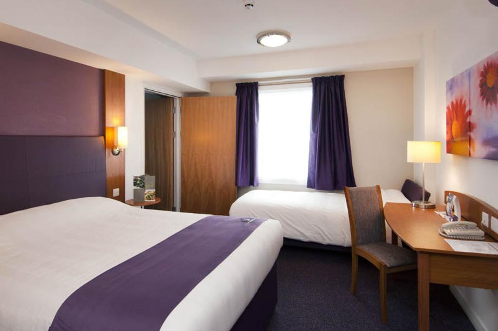 Premier Inn London Southwark - Tate Modern Номер фото